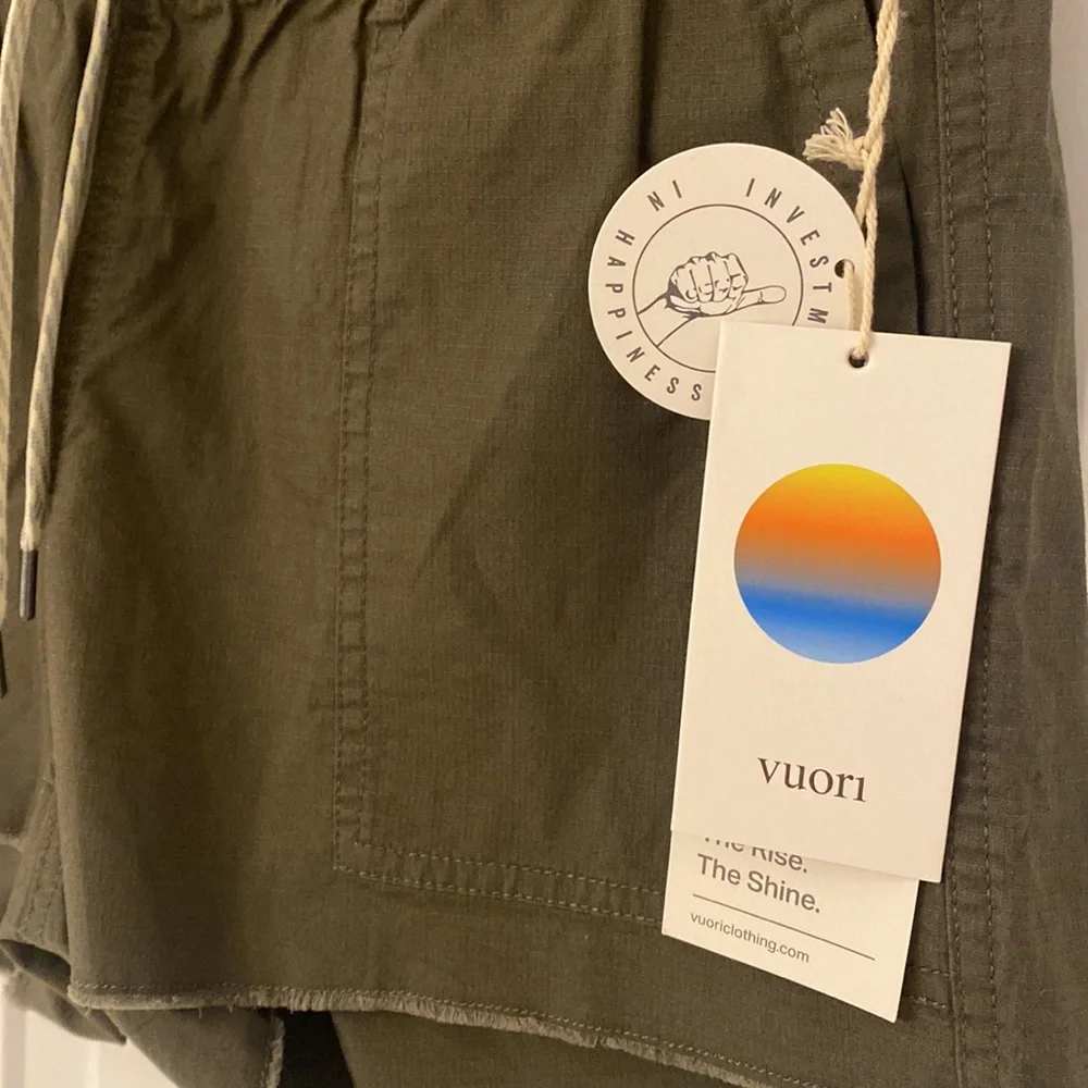 Women’s Vuori vintage, ripstop, short dark, oregano, size small - Picture 6 of 8